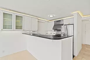 7004 Blvd E, Guttenberg, NJ 07093 - Photo 13