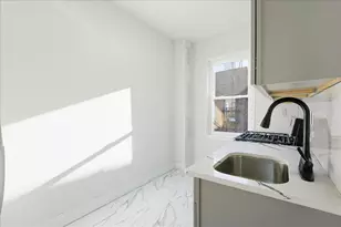 117 Corbin Ave, Jersey City, NJ 07304 - Photo 7