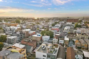 192 Cambridge Ave, Jersey City, NJ 07307 - Photo 25