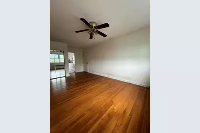 119 Hobart Ave #2, Bayonne, NJ 07002 - Photo 5