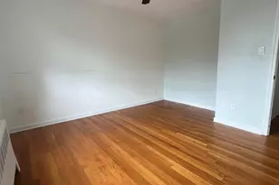 119 Hobart Ave, Bayonne, NJ 07002 - Photo 7