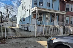 77 Pearsall Ave, Jersey City, NJ 07305 - Photo 13