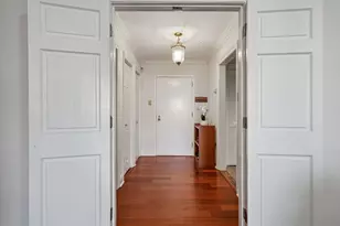 100 Shearwater Ct E, Jersey City, NJ 07305 - Photo 9