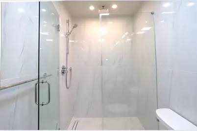 921 Madison St #201, Hoboken, NJ 07030 - Photo 33