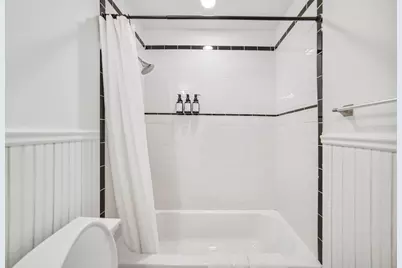 716 Hudson St #6, Hoboken, NJ 07030 - Photo 33