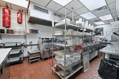 6319 Bergenline Ave, West New York, NJ 07093 - Photo 15