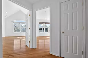 19 Marina Dr, Bayonne, NJ 07002 - Photo 11