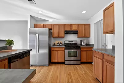 19 Marina Dr, Bayonne, NJ 07002 - Photo 3