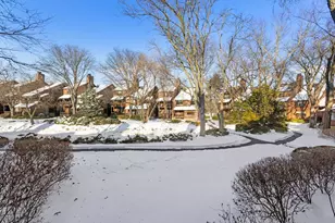 331 Sea Isle Key, Secaucus, NJ 07094 - Photo 15