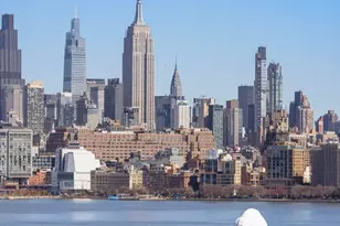 20 Newport Pkwy, Jersey City, NJ 07310 - Photo 3