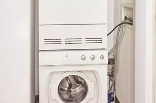 20 Newport Pkwy, Jersey City, NJ 07310 - Photo 9