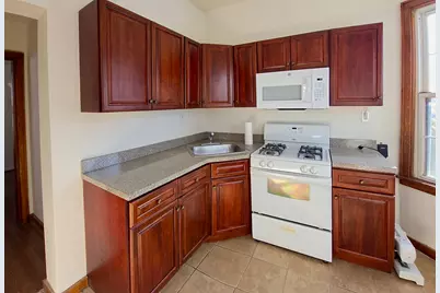 980-982 Avenue C #1, Bayonne, NJ 07002 - Photo 3