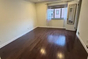 27 Marina Ky, Secaucus, NJ 07094 - Photo 3