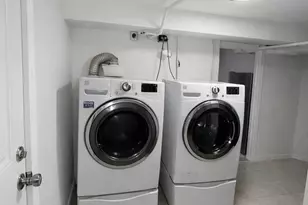 391 Delano Pl, Fairview, NJ 07022 - Photo 9