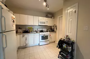 200 Christopher Columbus Dr, Jersey City, NJ 07302 - Photo 5