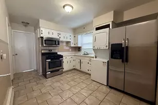 4 E 10th St, Bayonne, NJ 07002 - Photo 5