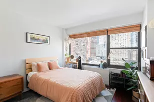 135 Montgomery St, Jersey City, NJ 07302 - Photo 7