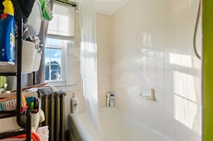 1041 Stonewall Ln, Secaucus, NJ 07094 - Photo 5