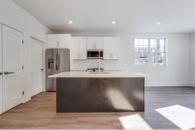 47 Graham St #3, Jersey City, NJ 07307 - Photo 5