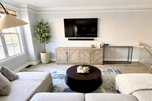 207 Blue Heron Dr, Secaucus, NJ 07094 - Photo 11