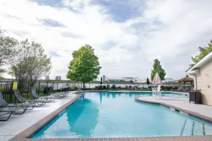 207 Blue Heron Dr, Secaucus, NJ 07094 - Photo 39