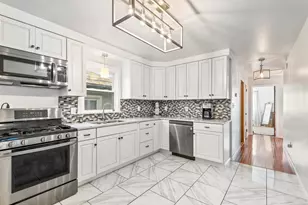 290 Randolph Ave, Jersey City, NJ 07304 - Photo 13