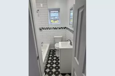 340 2nd St #4, Jersey City, NJ 07302 - Photo 7