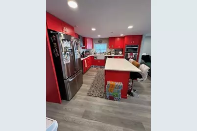 298 Julianne Terrace, Secaucus, NJ 07094 - Photo 15