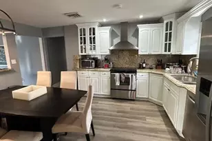 298 Julianne Terrace, Secaucus, NJ 07094 - Photo 5