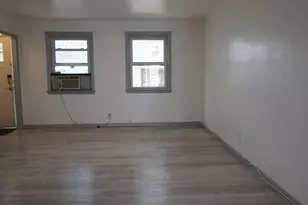 323 Stevens Ave, Jersey City, NJ 07305 - Photo 9