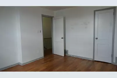 323 Stevens Ave, Jersey City, NJ 07305 - Photo 27