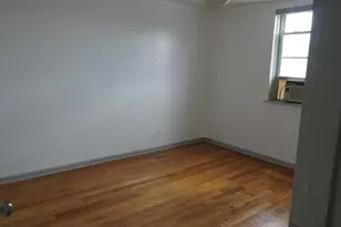 323 Stevens Ave, Jersey City, NJ 07305 - Photo 29