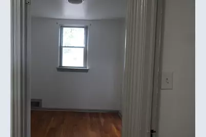 323 Stevens Ave, Jersey City, NJ 07305 - Photo 39