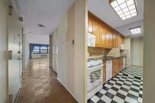 7000 Kennedy Blvd, Guttenberg, NJ 07093 - Photo 9