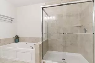 216 The Promenade, Edgewater, NJ 07020 - Photo 15