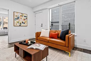 521 10th St, Union City, NJ 07087 - Photo 1