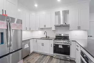 521 10th St, Union City, NJ 07087 - Photo 7