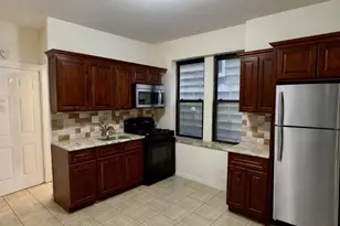 250 Avenue B, Bayonne, NJ 07002 - Photo 7