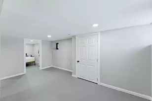 42 Randolph Ave, Jersey City, NJ 07305 - Photo 33