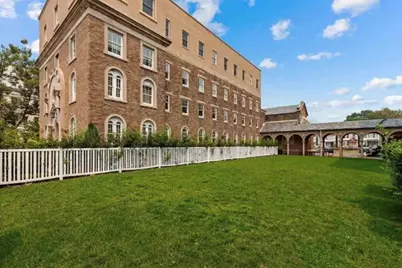 126 Delaware Ave #12, Jersey City, NJ 07306 - Photo 21