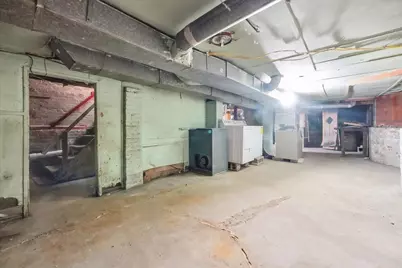 145 Pacific Ave, Jersey City, NJ 07304 - Photo 17