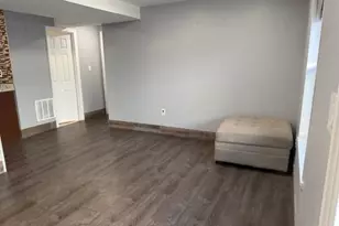 7 Chopin Ct, Jersey City, NJ 07302 - Photo 5