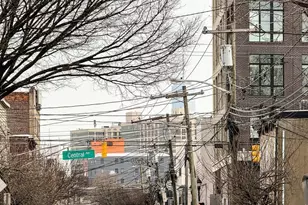 147 Beacon Ave, Jersey City, NJ 07306 - Photo 21