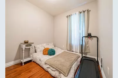 221 Pacific Ave, Jersey City, NJ 07304 - Photo 23