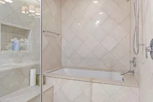 250 Henley Pl, Weehawken, NJ 07086 - Photo 11