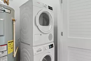 260 Ave E, Bayonne, NJ 07002 - Photo 9