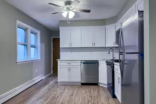 340 Broadway, Bayonne, NJ 07002 - Photo 9