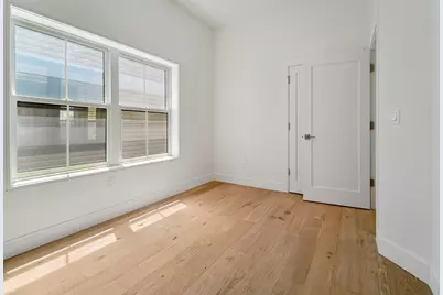 90 East 27th St, Bayonne, NJ 07002 - Photo 23