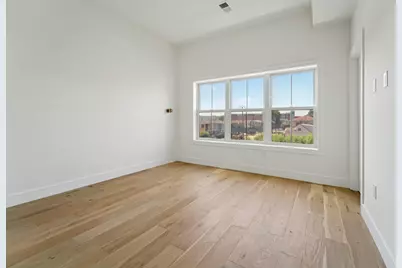 90 East 27th St, Bayonne, NJ 07002 - Photo 27