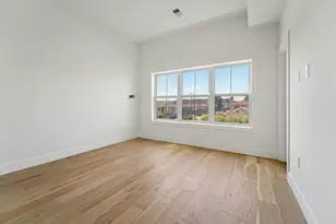 90 E 27th St, Bayonne, NJ 07002 - Photo 27